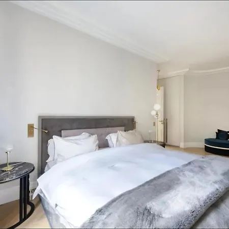 Csaladbarat Apartment